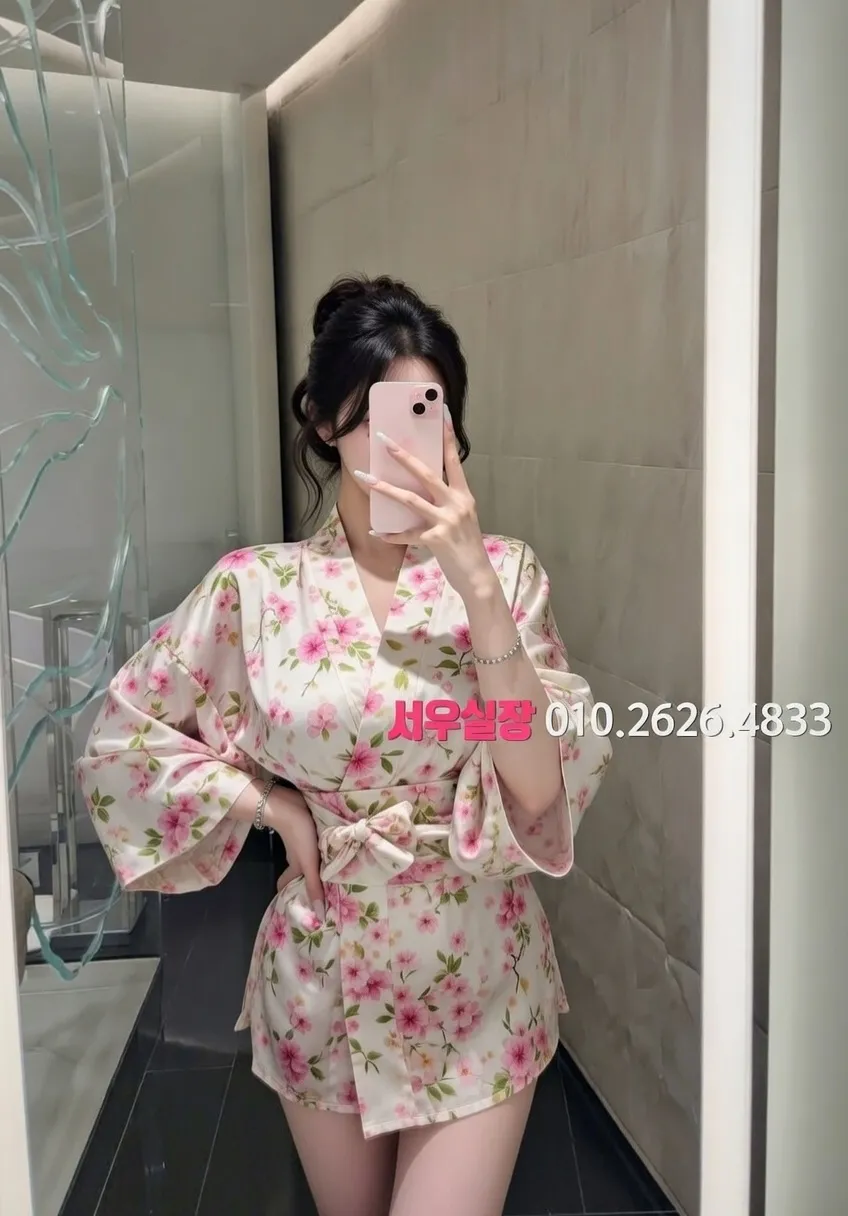 왕십리 다국적노래방 프리미엄 라인업 12번 프로필